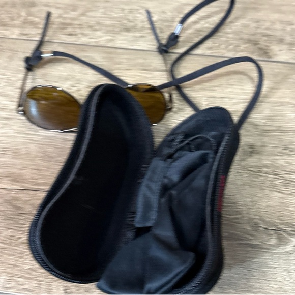 EAGLE EYES EXPLORER 10019 AVIATOR SILVER METAL SUNGLASSES - Picture 7 of 7